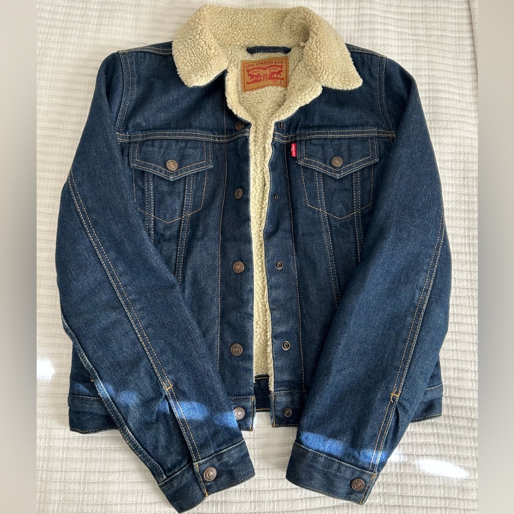 Levi's Blue Denim Jacket with Cream Sherpa Lining